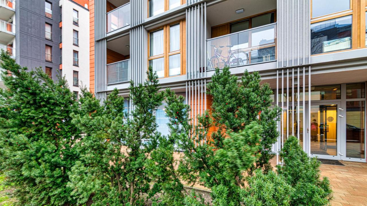 Maya'S Flats & Resorts 24 - Hollywood Gdansk Exterior photo